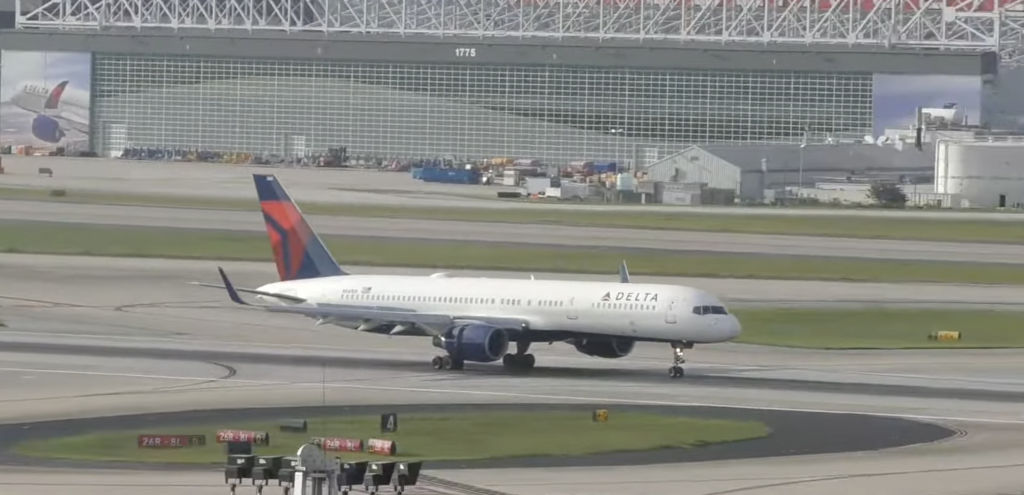 A Delta airplane landing captured by the Atlanta airport live cam